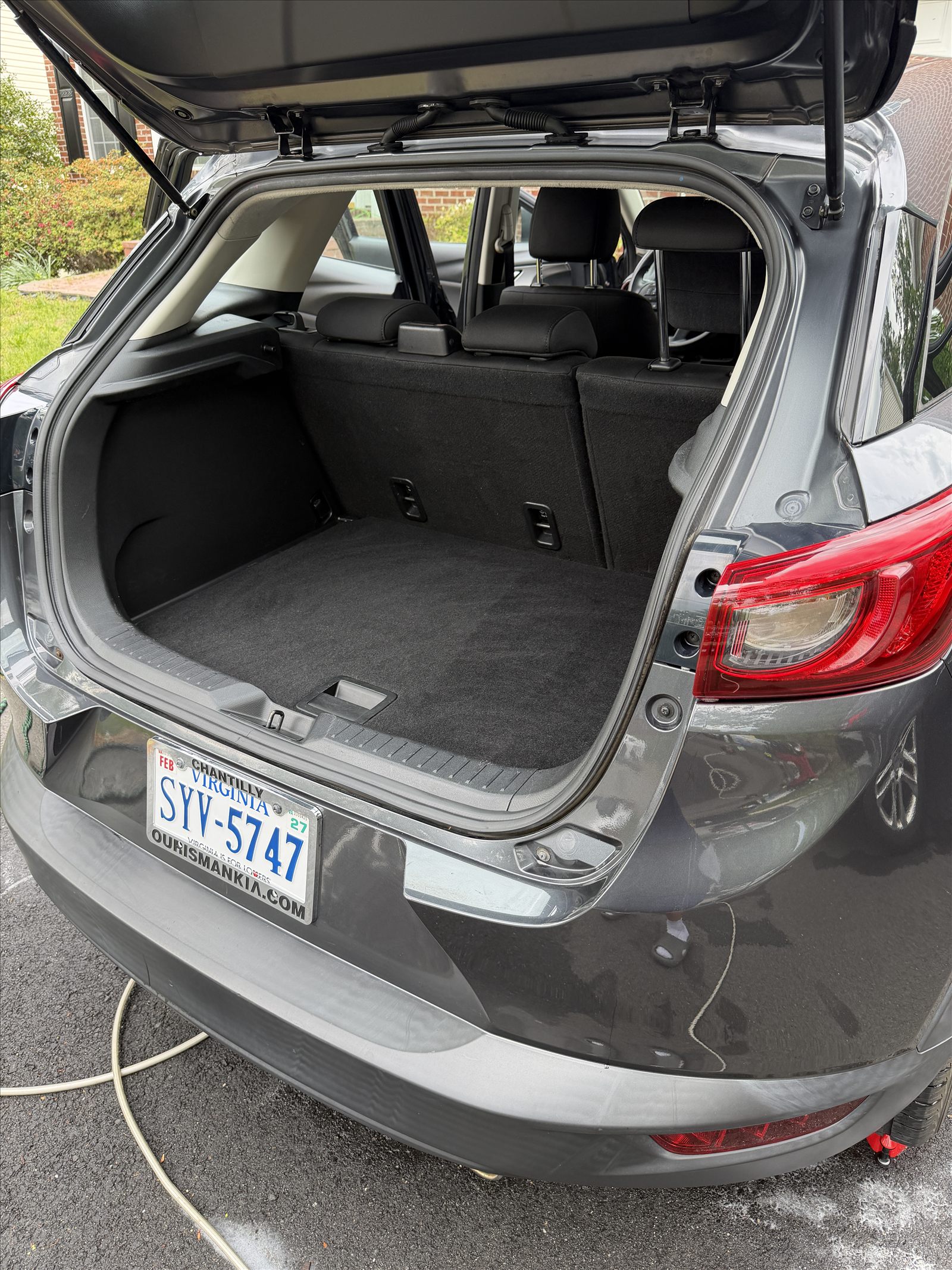 Clean Mazda CX-3 trunk and rear cargo area after detailing